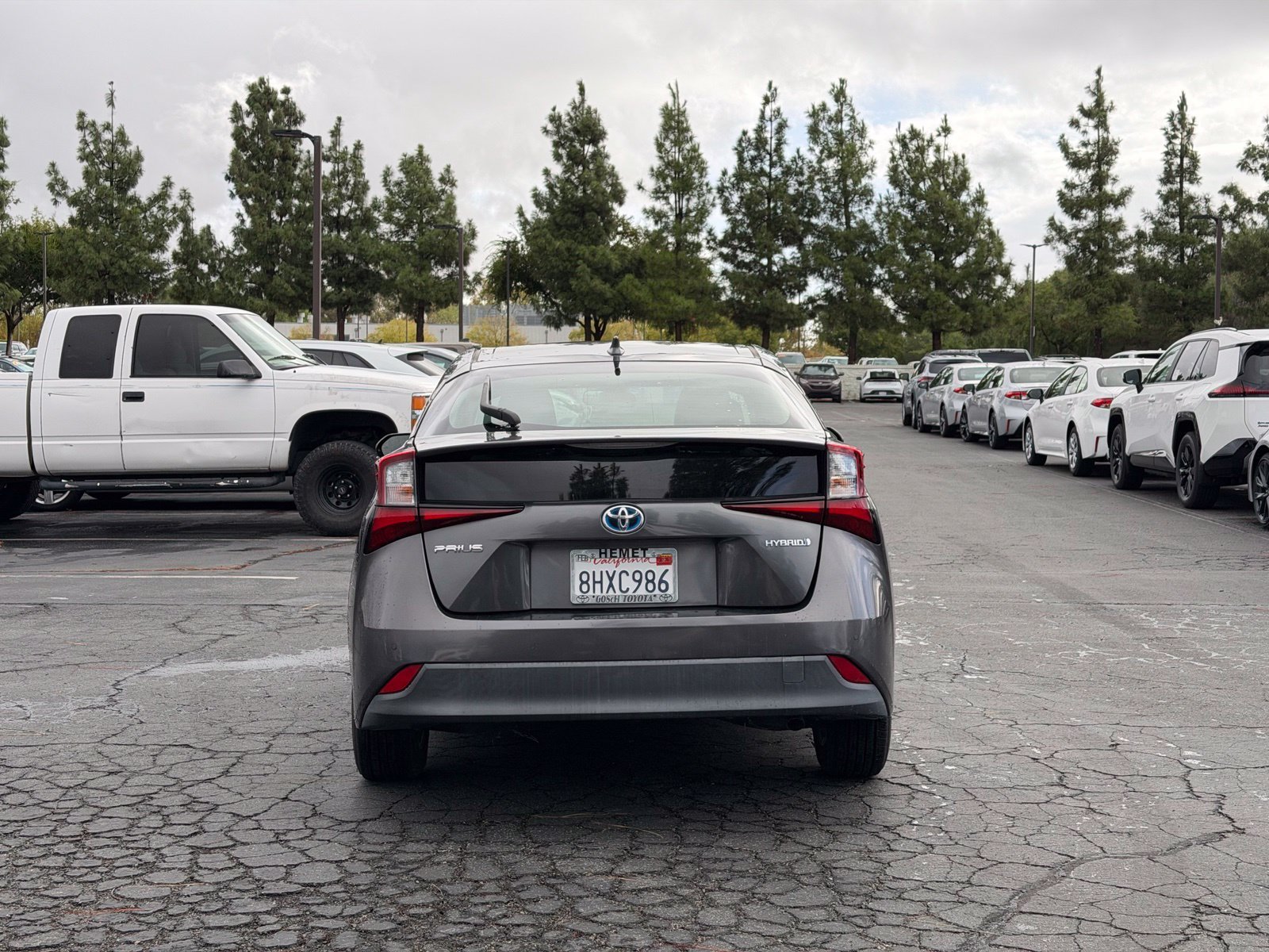 Used 2019 Magnetic Gray Metallic Toyota LE image 4
