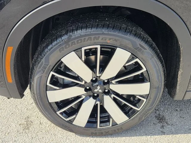 New 2026 Black Mitsubishi SE 1.5T 2WD image 4