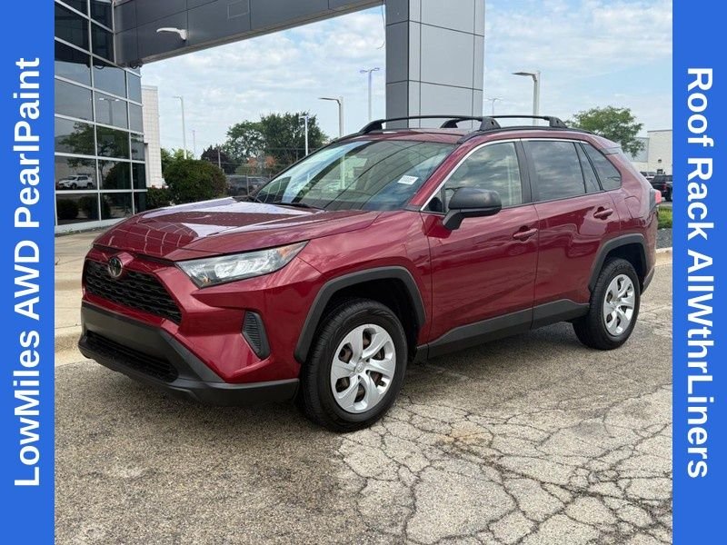 Used 2019 Pearl Toyota LE image 7