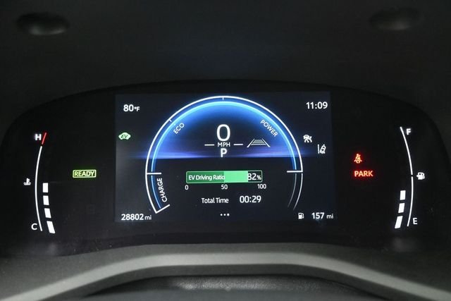 Used 2025 White Toyota LE image 20
