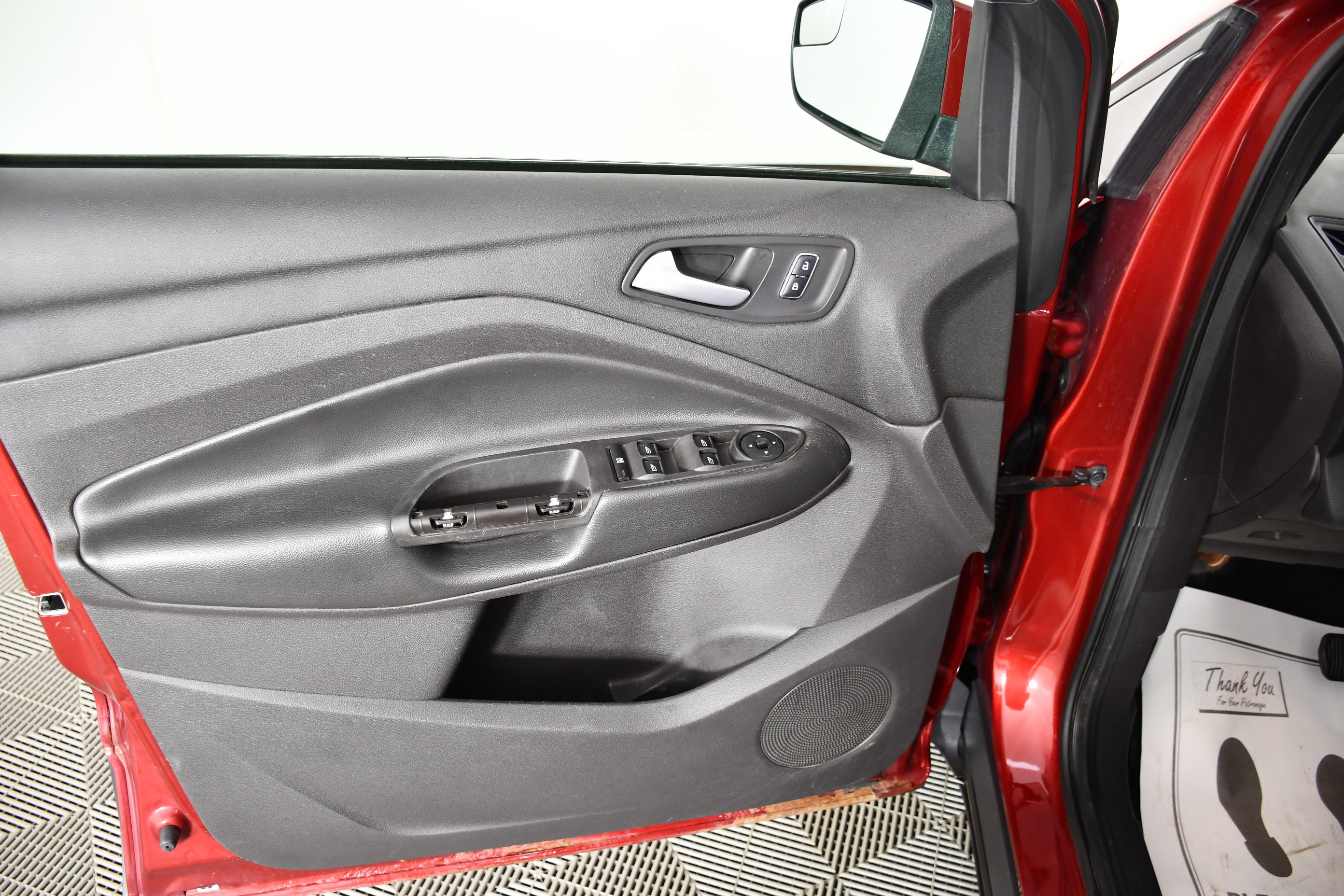Used 2015 Ruby Red Metallic Ford SE image 35