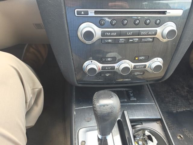 Used 2013 White Nissan 3.5 SV image 15