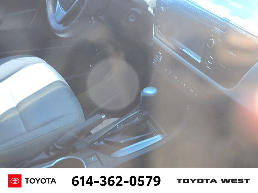 Used 2014 White Toyota LE image 12