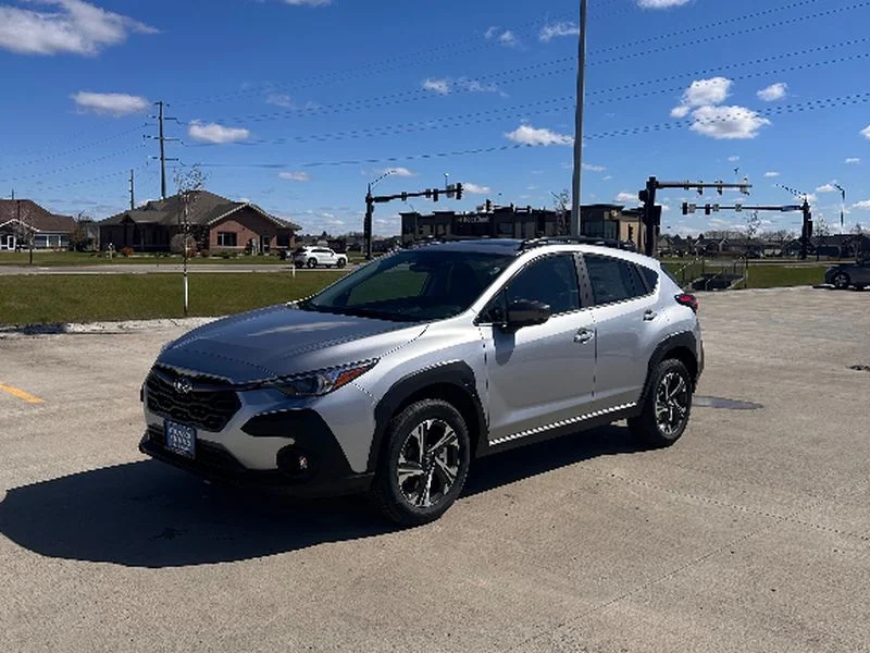 New 2026 ICE SILVER METALLIC Subaru Premium image 2