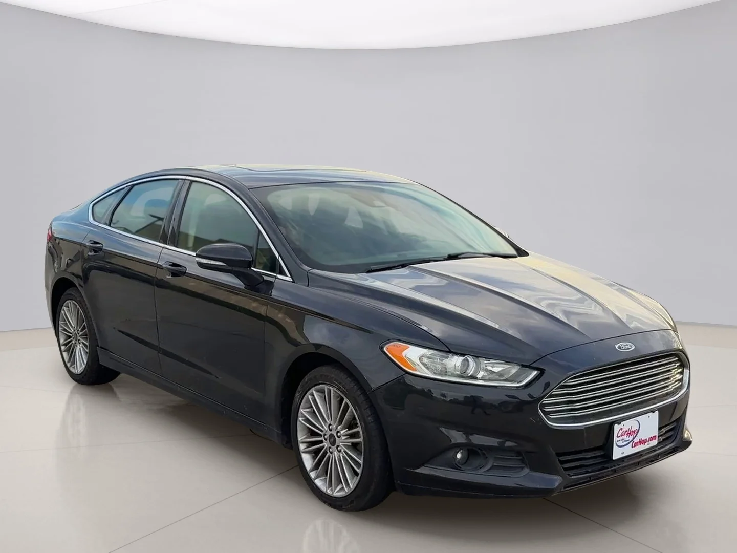 Used 2015 Black Ford SE image 7