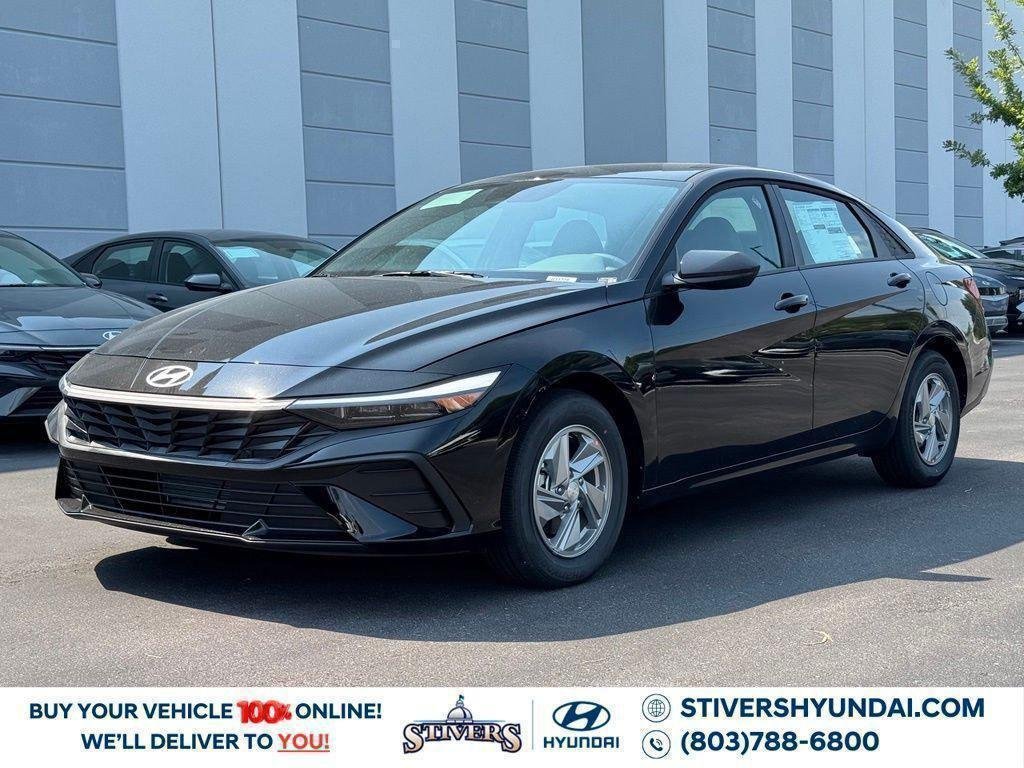 New 2026 Black Hyundai SE image 9