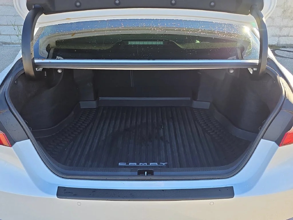 Used 2019 Beige Toyota XSE image 34