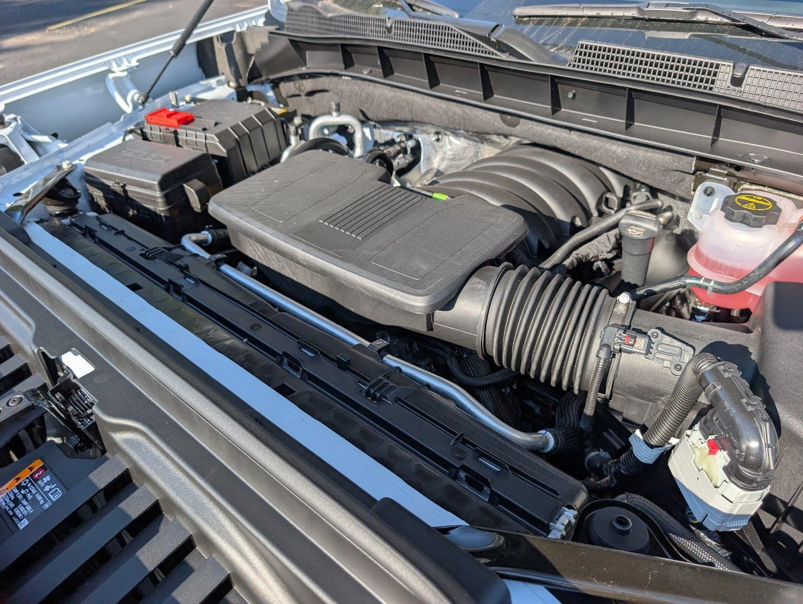 New 2026 Glacier White Tricoat GMC Denali image 15