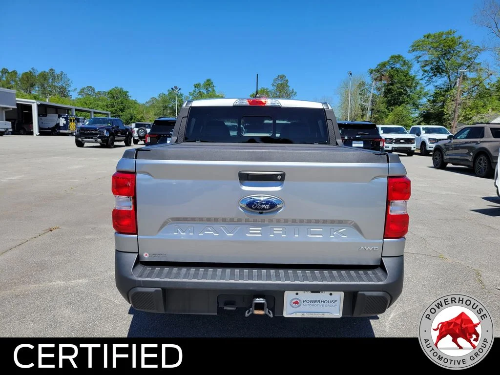 Used 2023 Silver Ford Lariat image 5