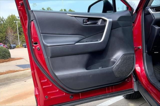 Certified Used 2024 RUBY FLARE PEARL* Toyota  image 21