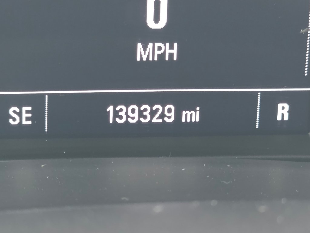 Used 2018 Silver Ice Metallic Chevrolet LT image 7