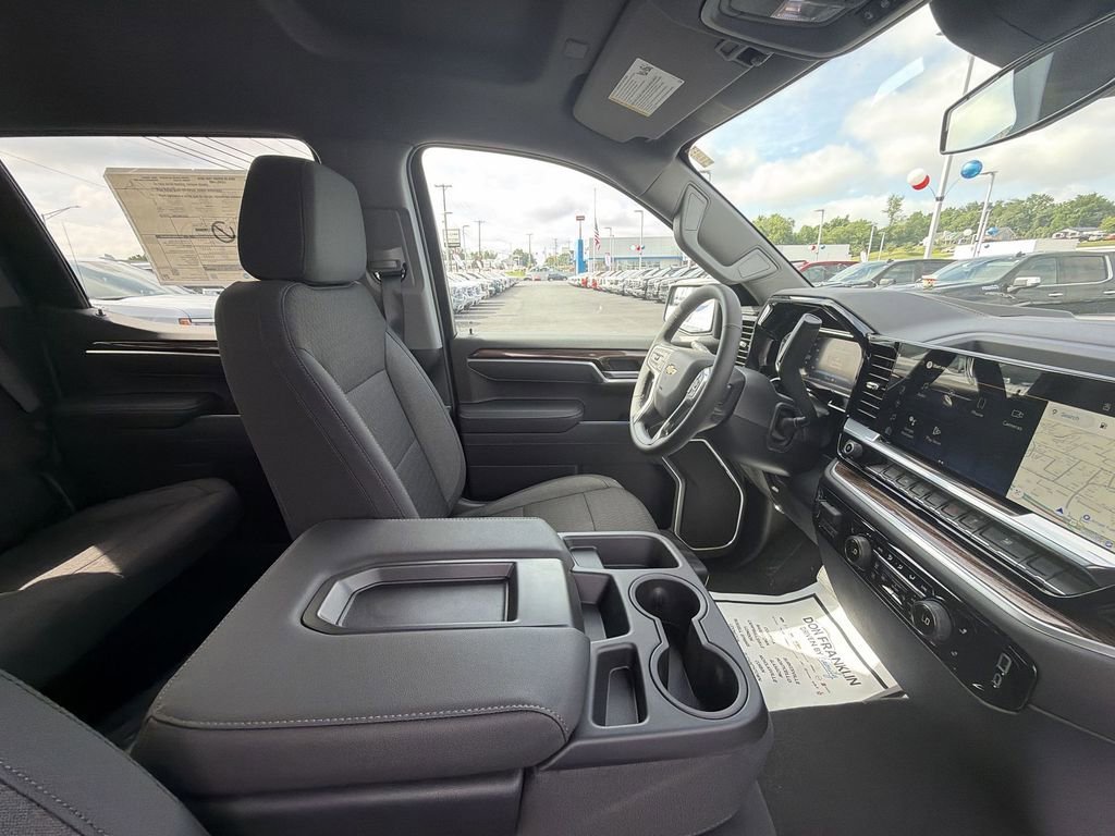 New 2026 Sterling Gray Metallic Chevrolet LT (2FL) image 15