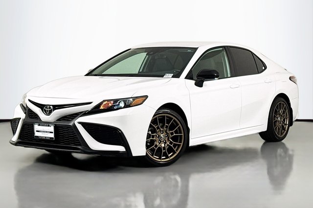 2023 Toyota Camry SE Nightshade