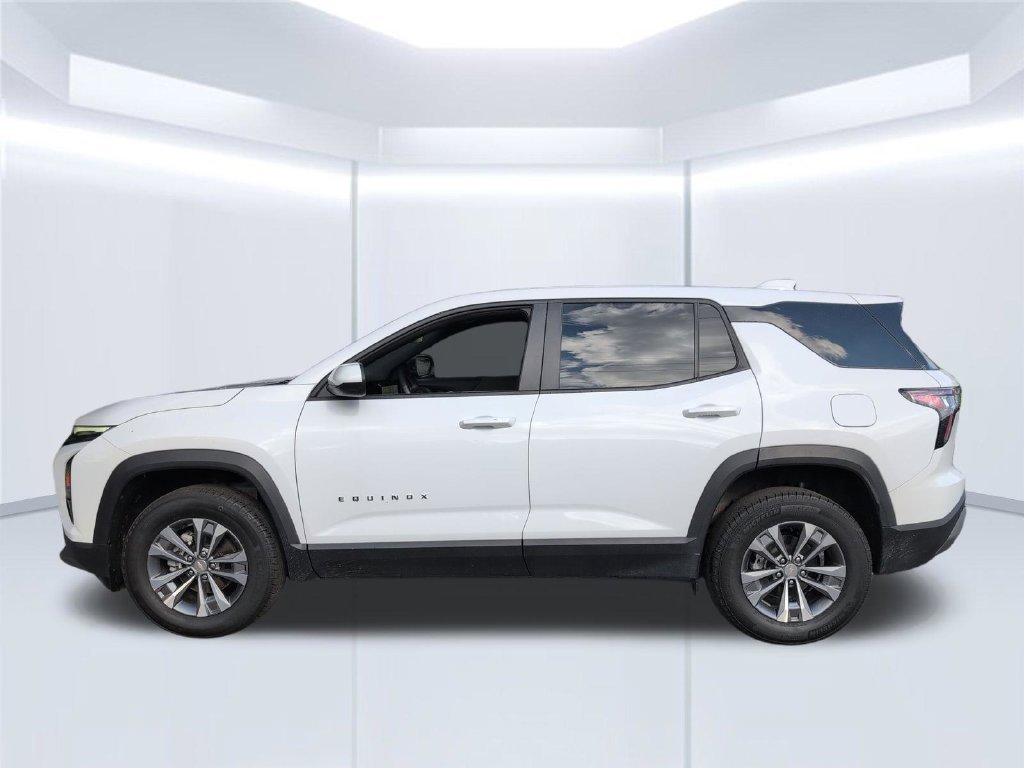 Used 2026 White Chevrolet LT image 2
