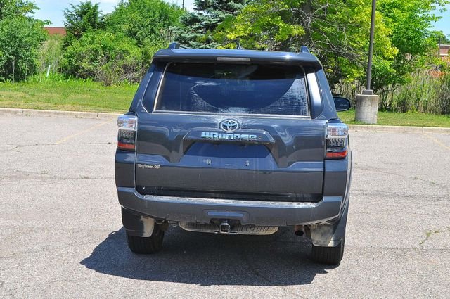 Used 2024  Toyota SR5 image 4