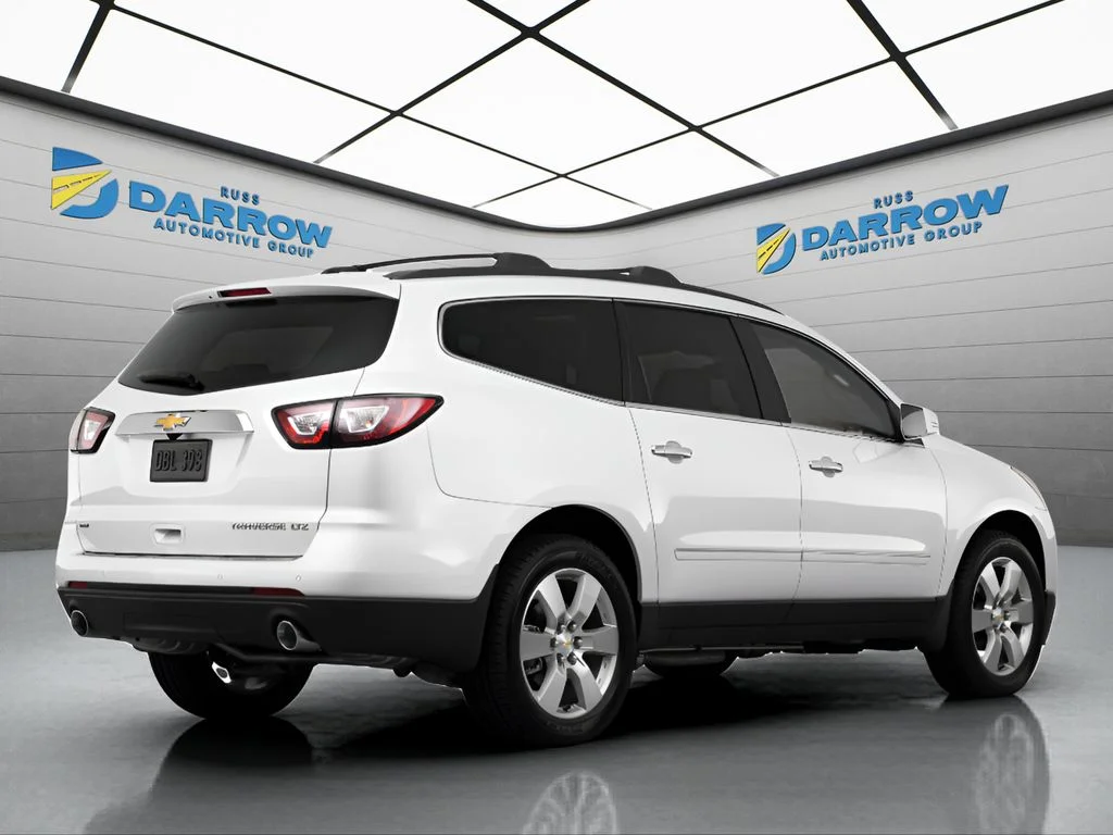 Used 2014 White Chevrolet 2LT image 3