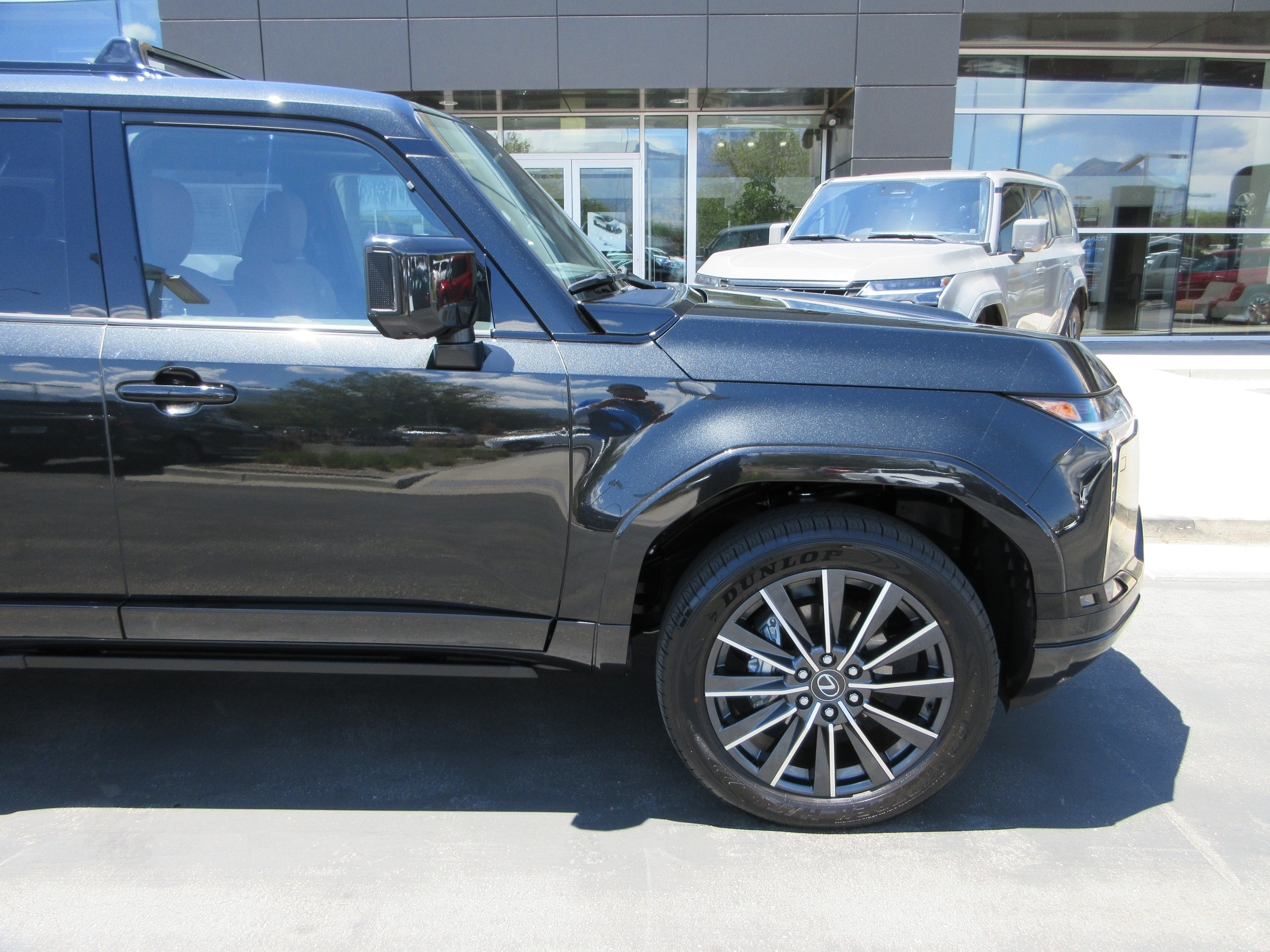 Used 2026 Caviar Lexus 550 Luxury+ image 12