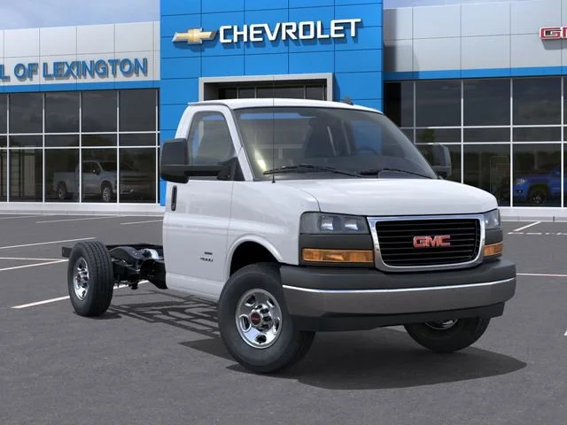 New 2025 Summit White GMC 1WT image 7