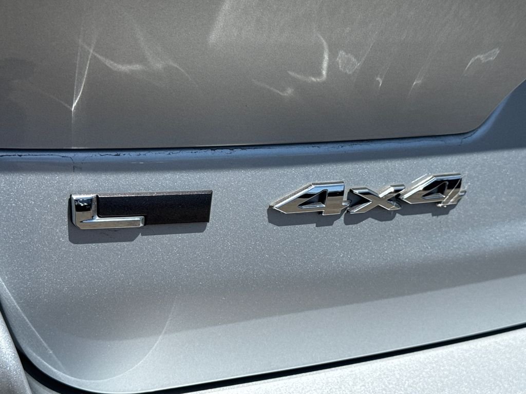 Used 2021 Silver Jeep Limited image 13