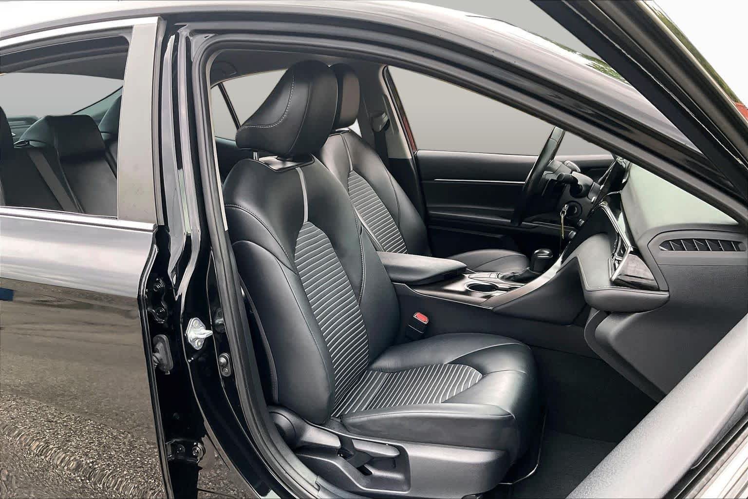 Used 2024 Midnight Black Metallic Toyota SE Nightshade image 9