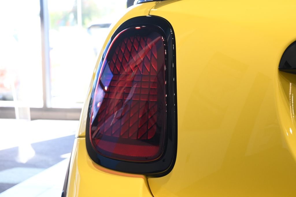 2026 MINI Convertible S - Photo 12