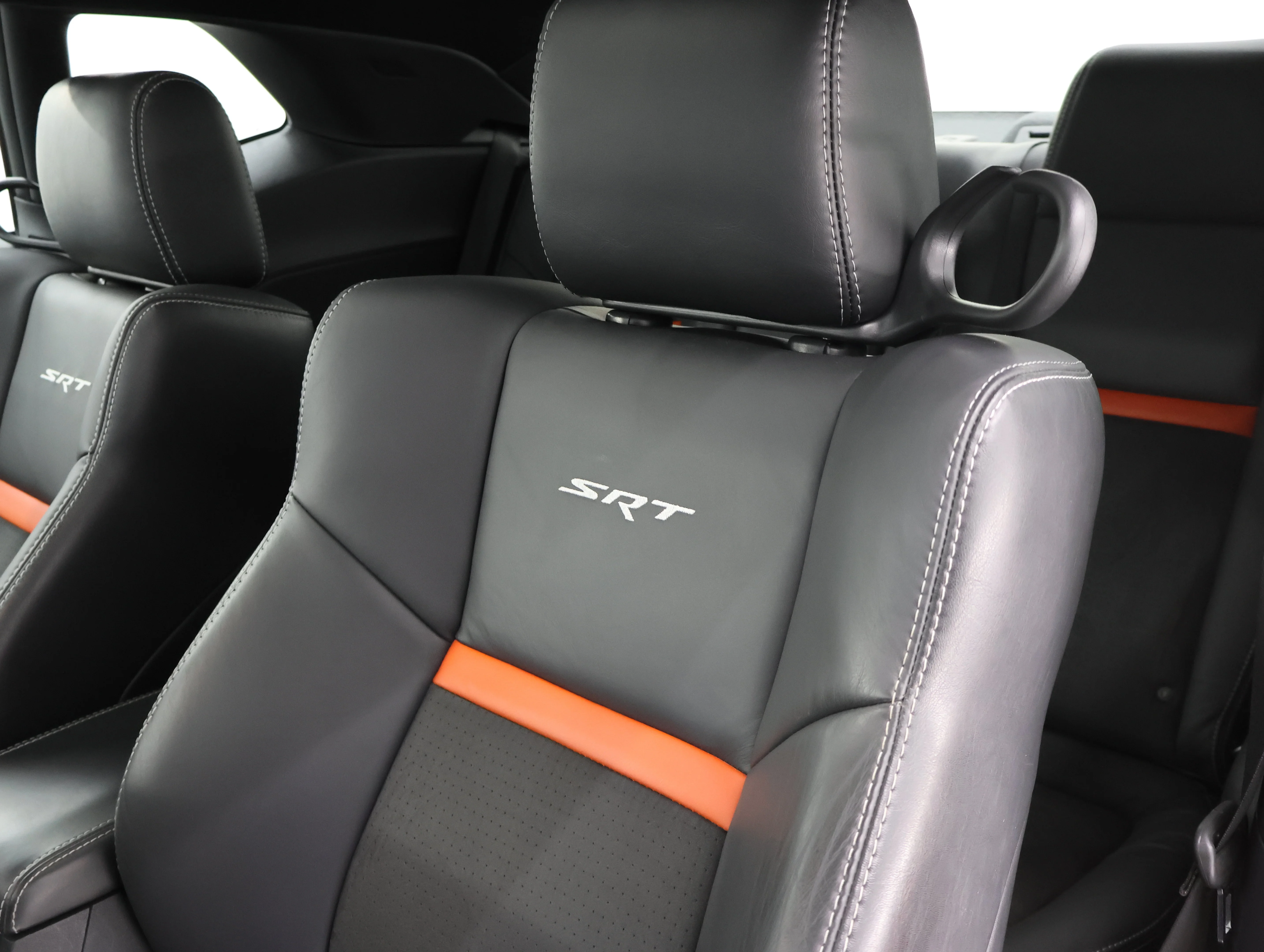 Used 2009 Hemi Orange Pearl Dodge SRT8 image 37