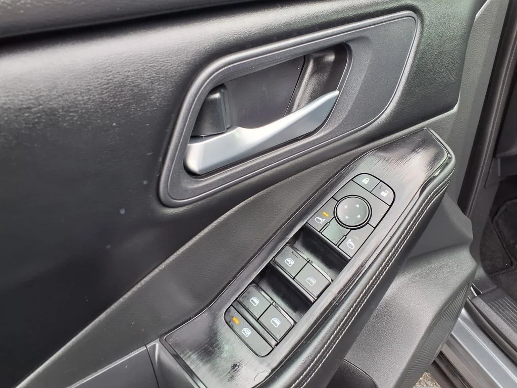 Used 2025 Gray Nissan SV image 20