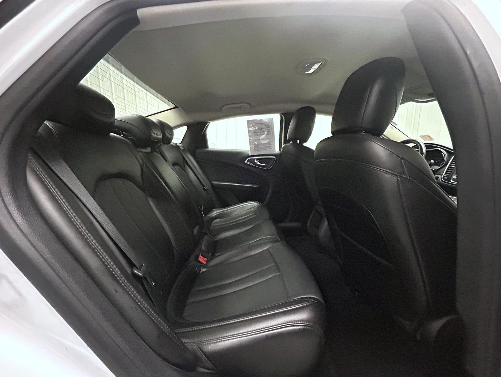 Used 2016 White Chrysler Limited image 18