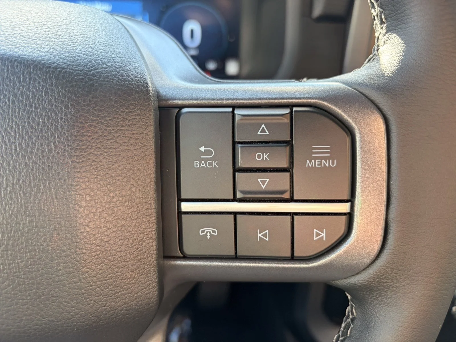 New 2026 Oxford White Ford XLT image 15