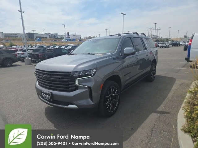 Used 2021 Gray Chevrolet High Country image 3