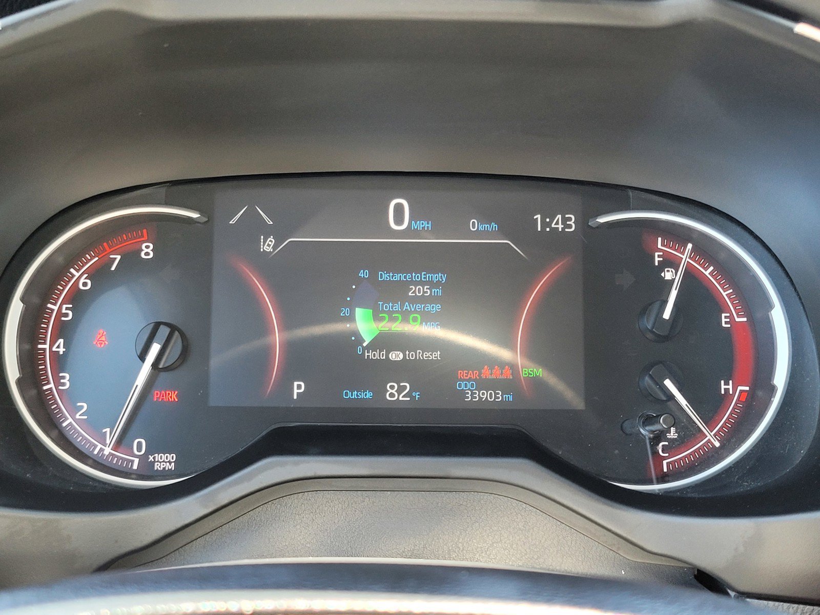 Used 2025 Silver Toyota XLE image 24