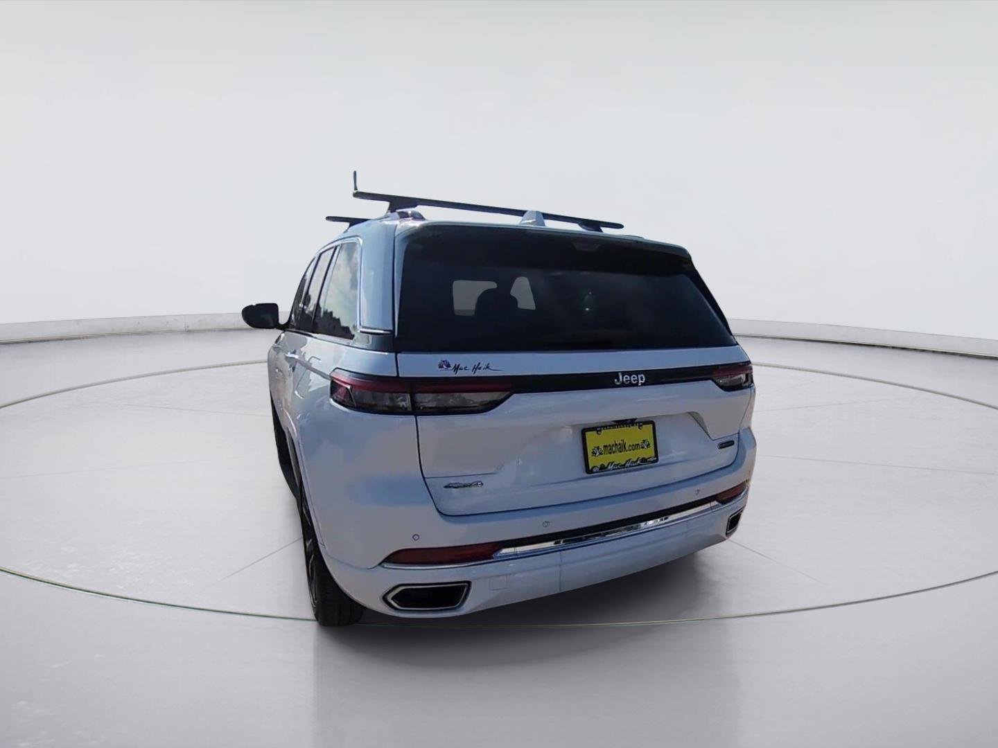 2022 Jeep Grand Cherokee photo 7 of 35
