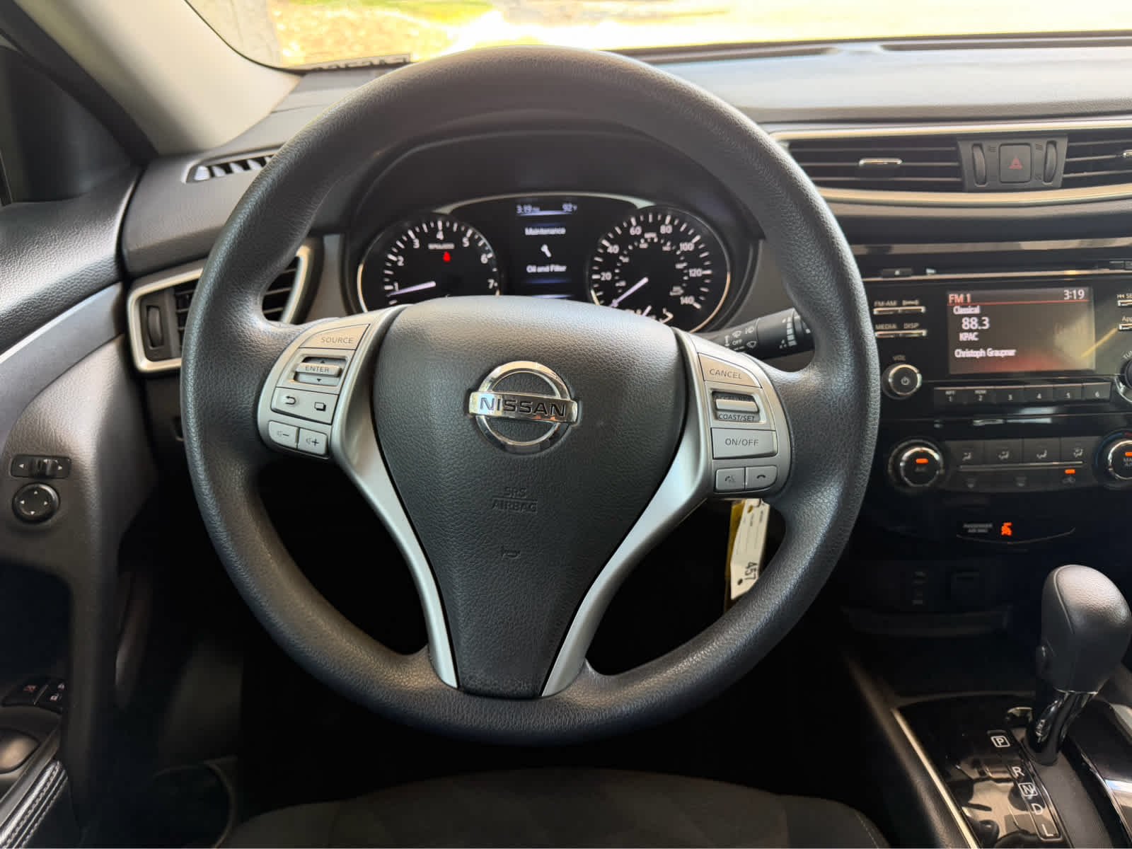 Used 2016 Brilliant Silver Nissan S image 14