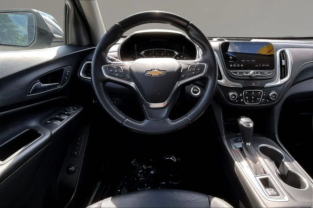 Used 2021 Summit White Chevrolet Premier image 8
