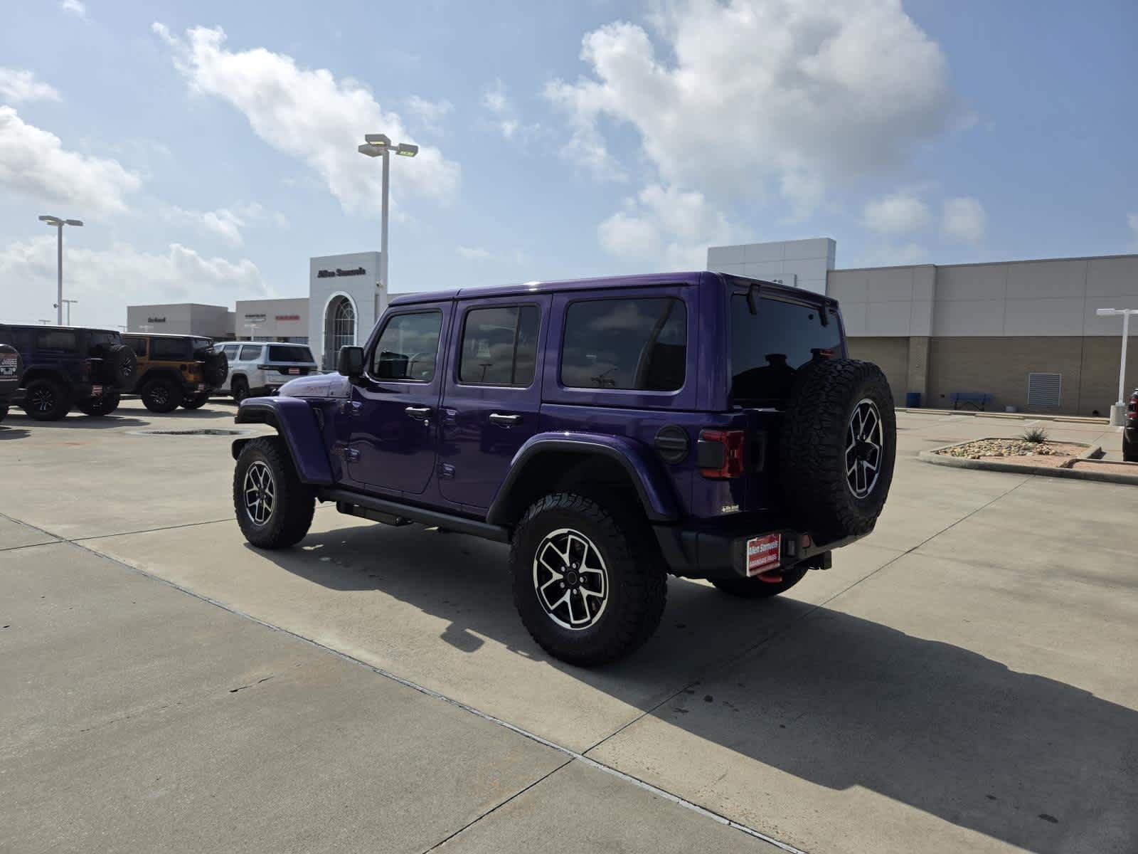 New 2026 Reign Jeep Rubicon image 3
