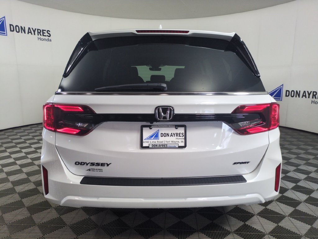 New 2026 Platinum White Pearl Honda Sport-L image 4