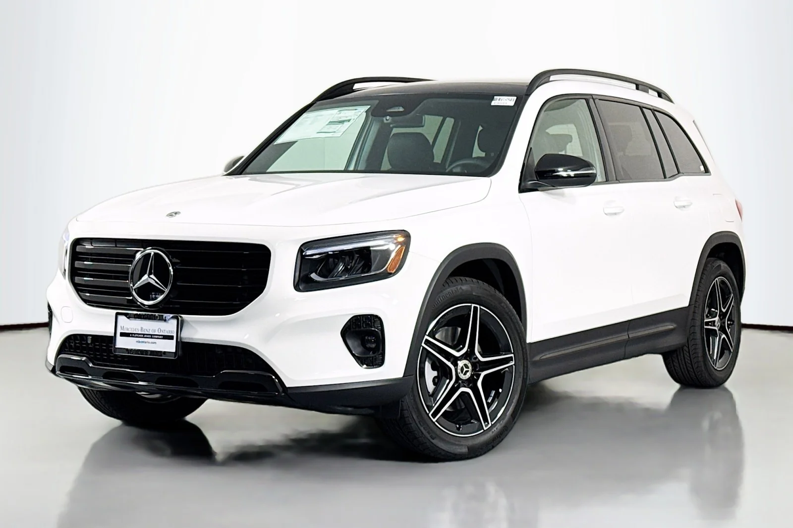 2026 Mercedes-Benz GLB GLB 250's photo
