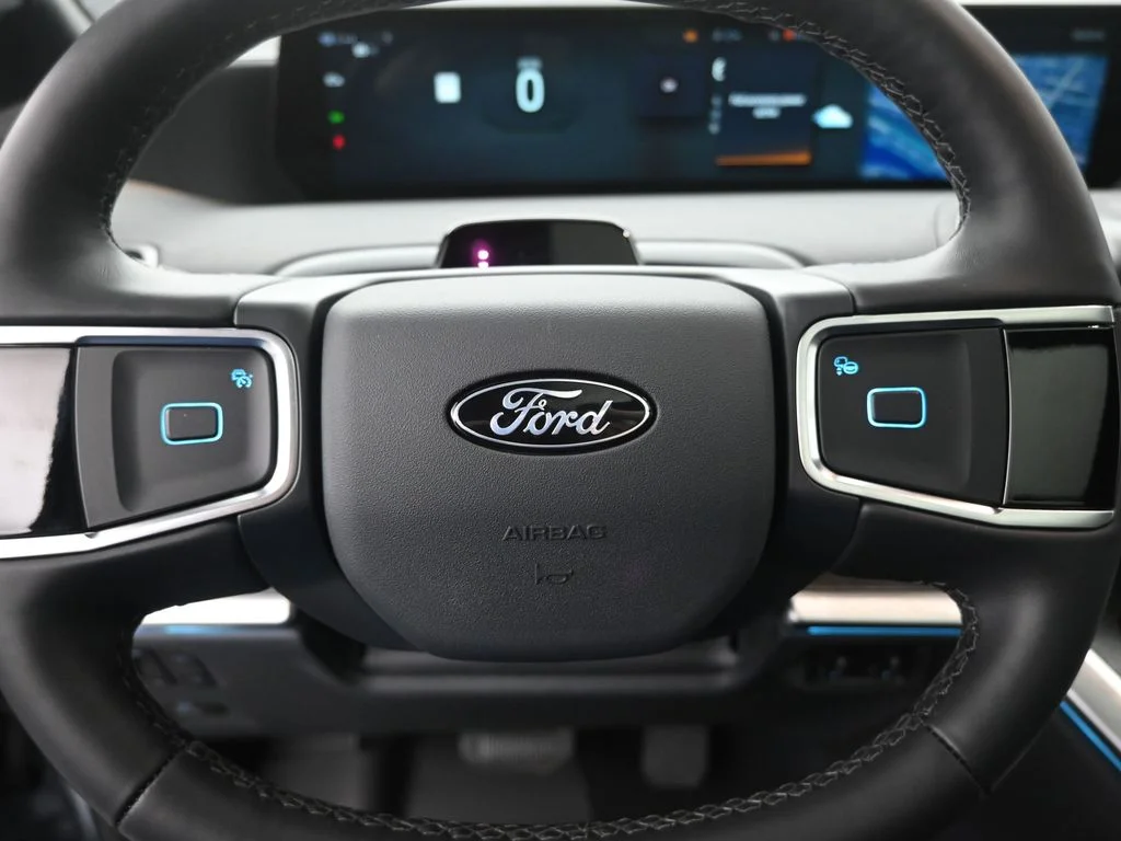 New 2026 Glacier Gray Metallic Tri-Coat Ford Tremor image 12