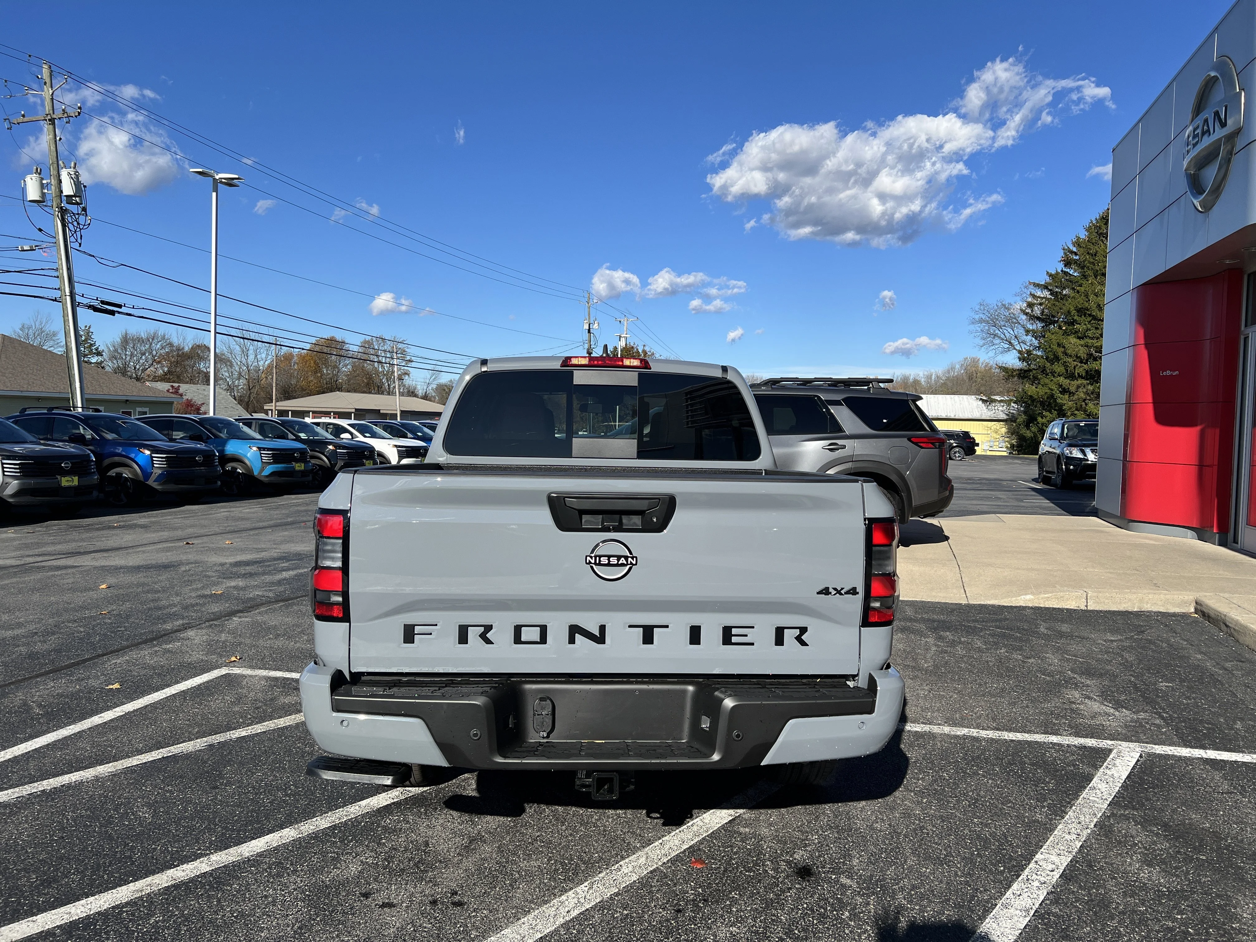 2026 Nissan Frontier SV - Photo 7