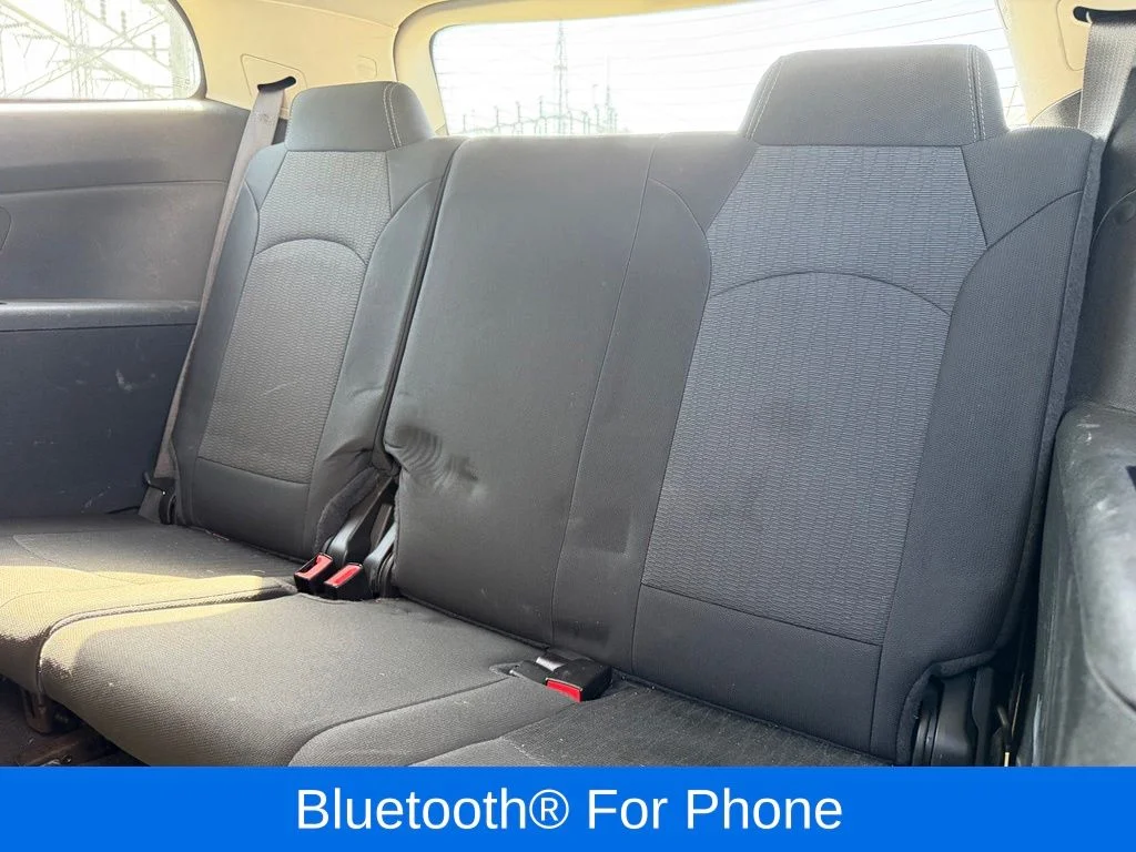 Used 2015 Black Chevrolet LT image 18