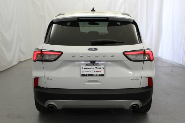 Used 2021  Ford SE image 11