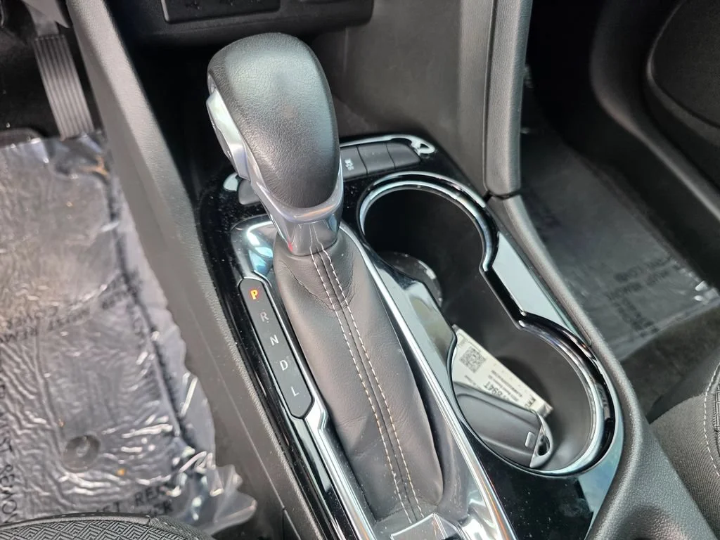 Used 2023 Moonstone Gray Metallic Buick Select image 18