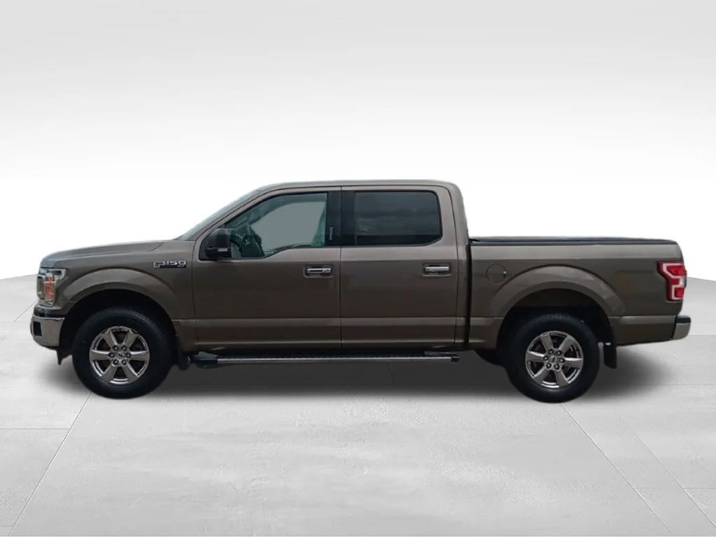 Used 2020 Stone Gray Metallic Ford XLT image 4