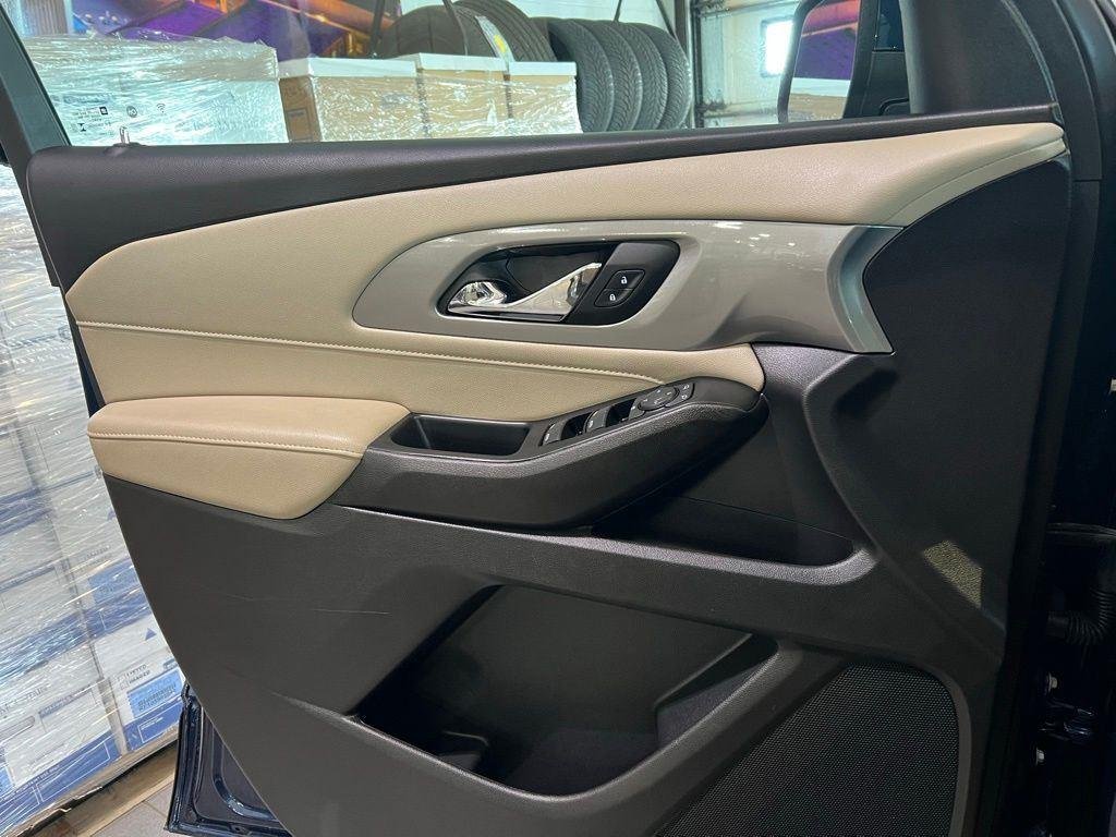 Used 2023 Blue Metallic Chevrolet LS image 16