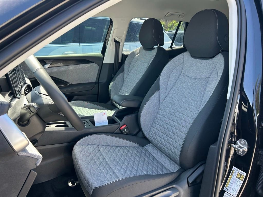 New 2026 Black Volkswagen 2.0T S image 19