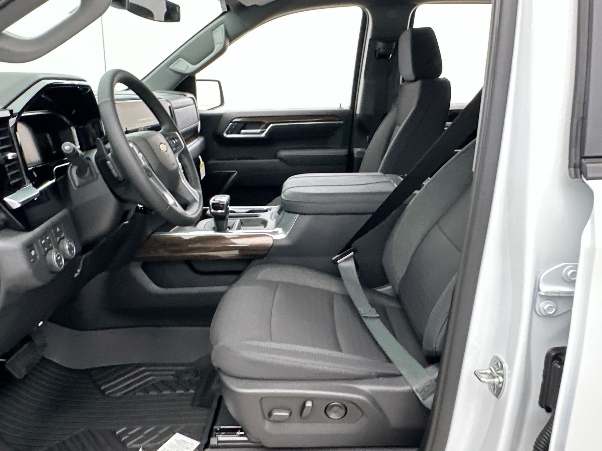 2026 Chevrolet Silverado 1500 LT - Photo 63
