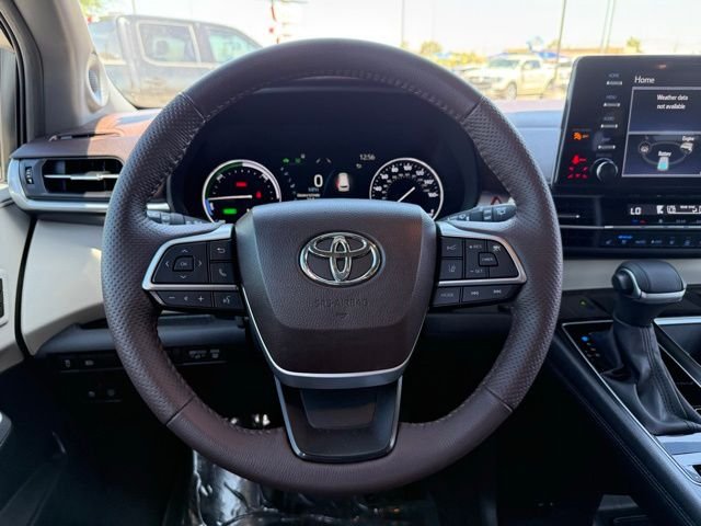 2023 Toyota Sienna Platinum - Photo 19