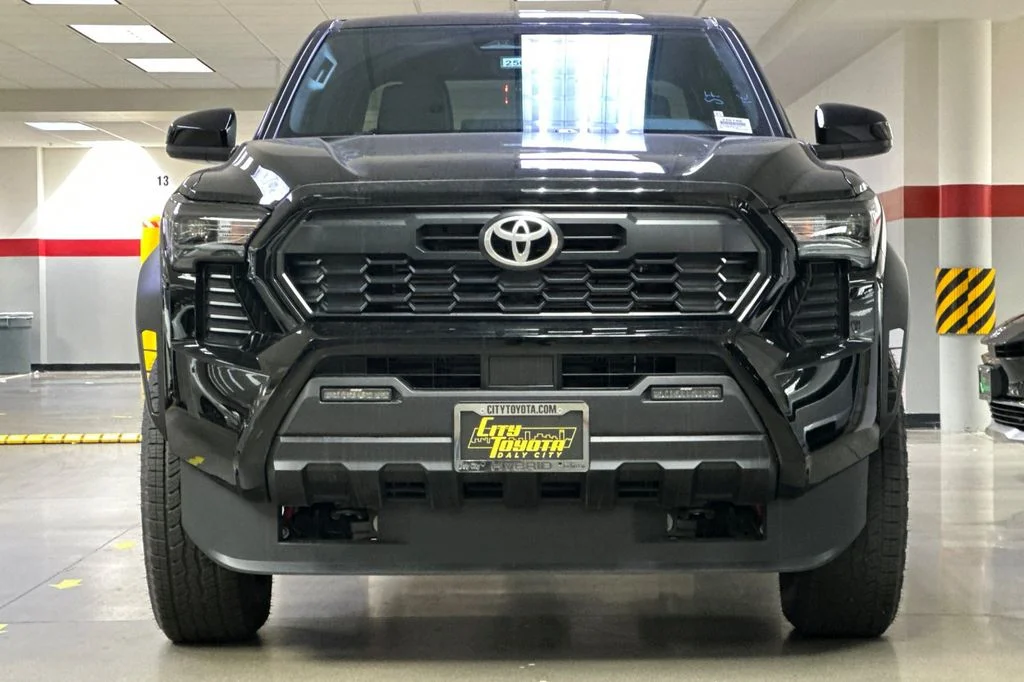 2025 Toyota Tacoma TRD Off Road - Photo 9