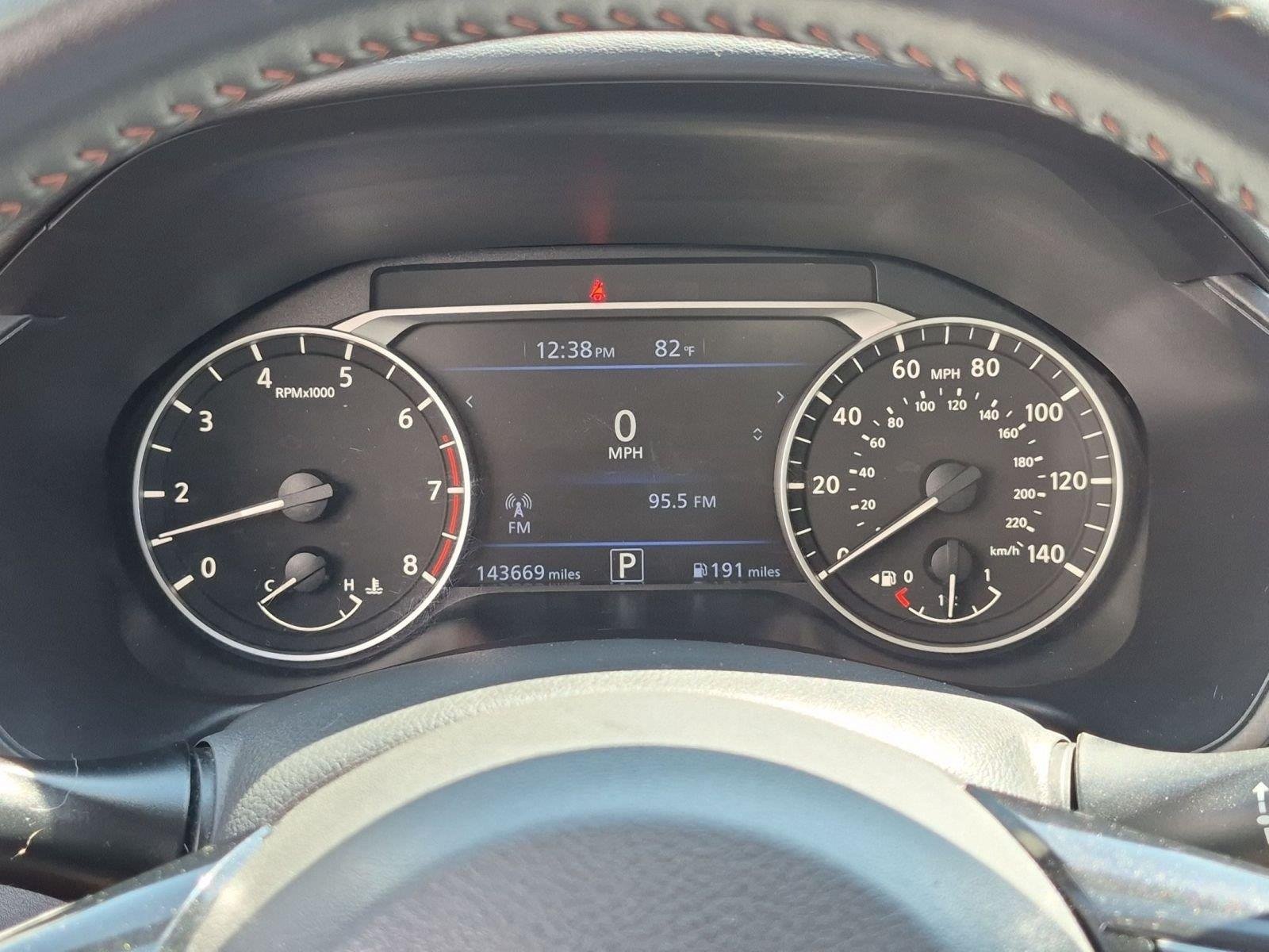 Used 2020 Super Black Nissan 2.5 SR image 28