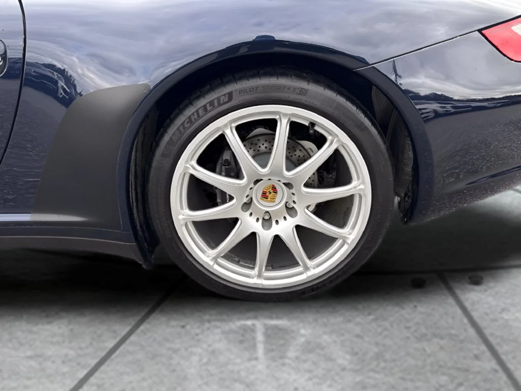 Used 2007 Blue Porsche Carrera 4 image 26